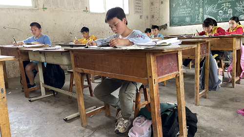 凡人之力,筑梦青云!《一念逍遥》公益助学“青云计划”落地四川自贡 凡人之力,筑梦青云!《一念逍遥》公益助学“青云计划”落地四川自贡