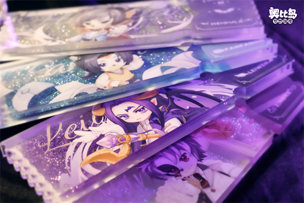 《奥比岛:梦想国度》周边情报 | 奥比男团亚克力流沙票根展示 《奥比岛:梦想国度》周边情报 | 奥比男团亚克力流沙票根展示